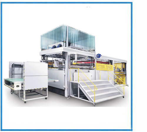 FULLY AUTOMATED THERMOFORMING MACHINE WITH PREHEATING SYSTEM